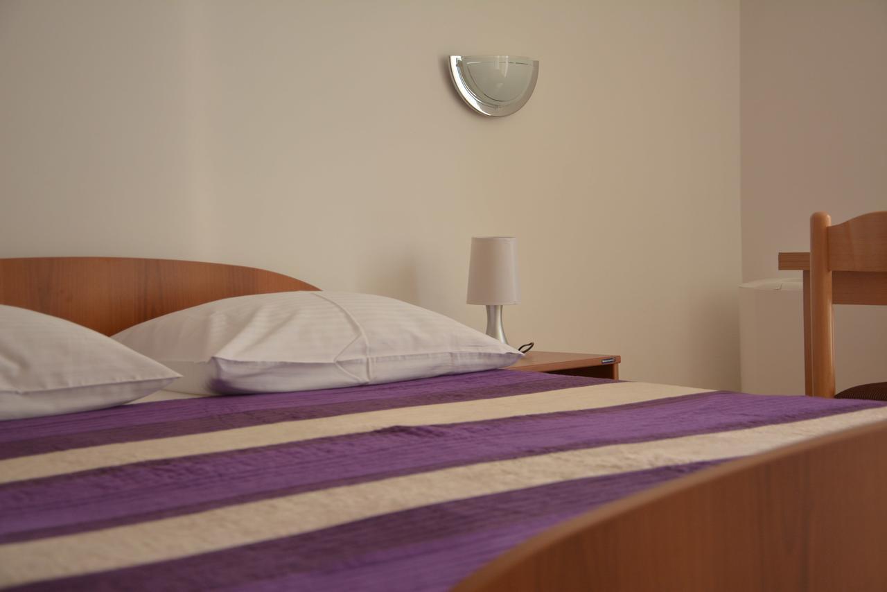 Apartment Dakic แฮร์เซ็ก-โนวี ภายนอก รูปภาพ