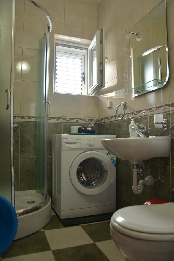 Apartment Dakic แฮร์เซ็ก-โนวี ภายนอก รูปภาพ